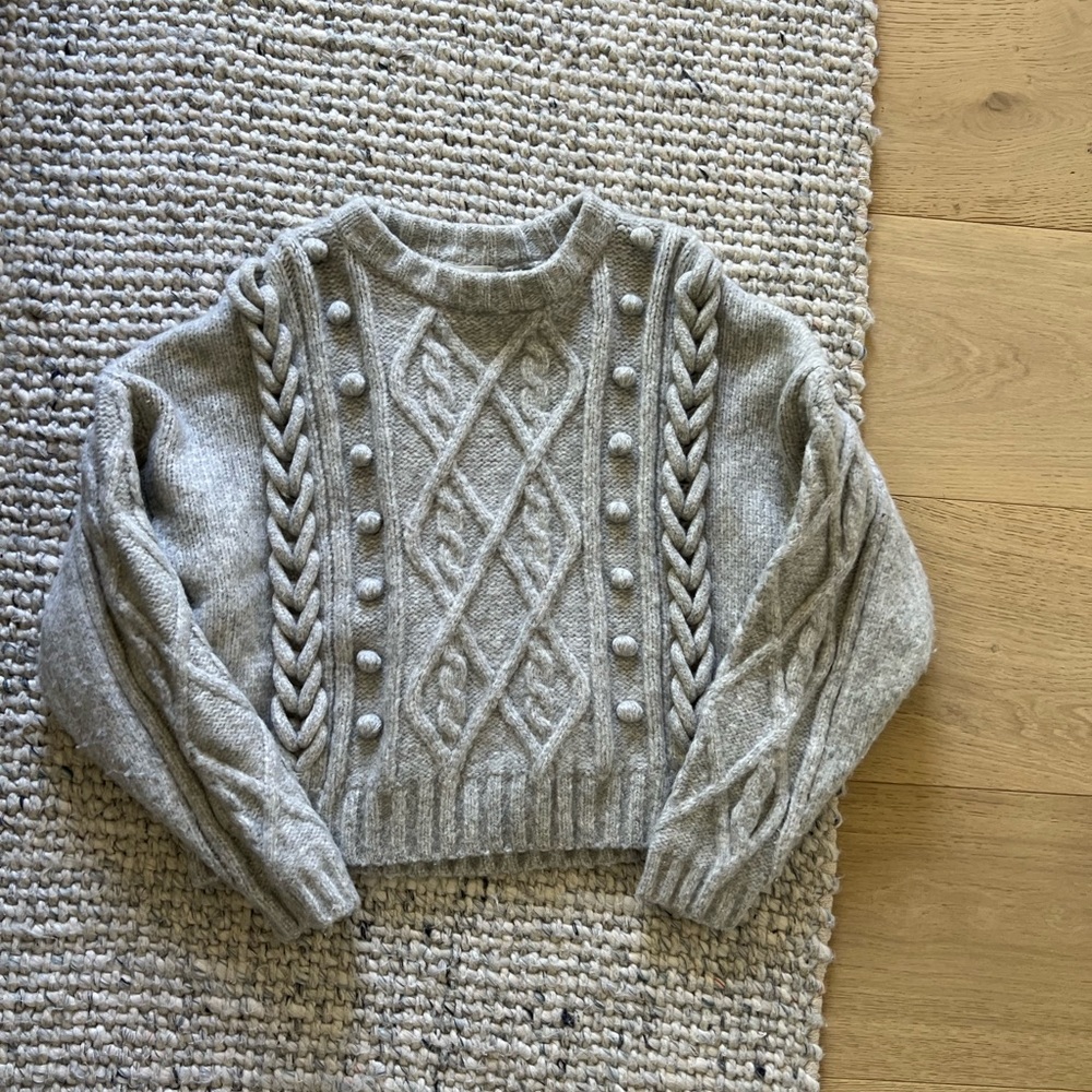 H&M Sweater